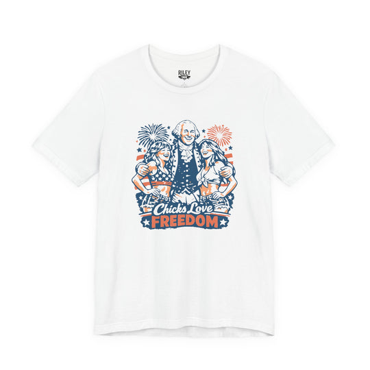 Chicks Love Freedom Tee in black